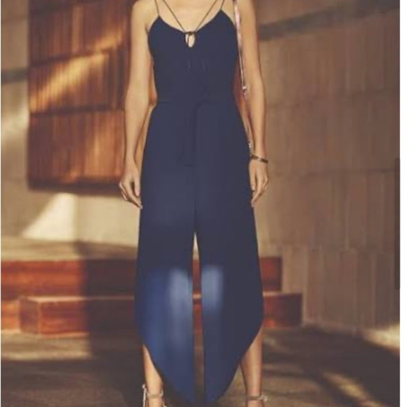 Karen Millen Navy Structured Strapy Halter Tapered Leg Jumpsuit Romper Size 4 - Picture 2 of 14